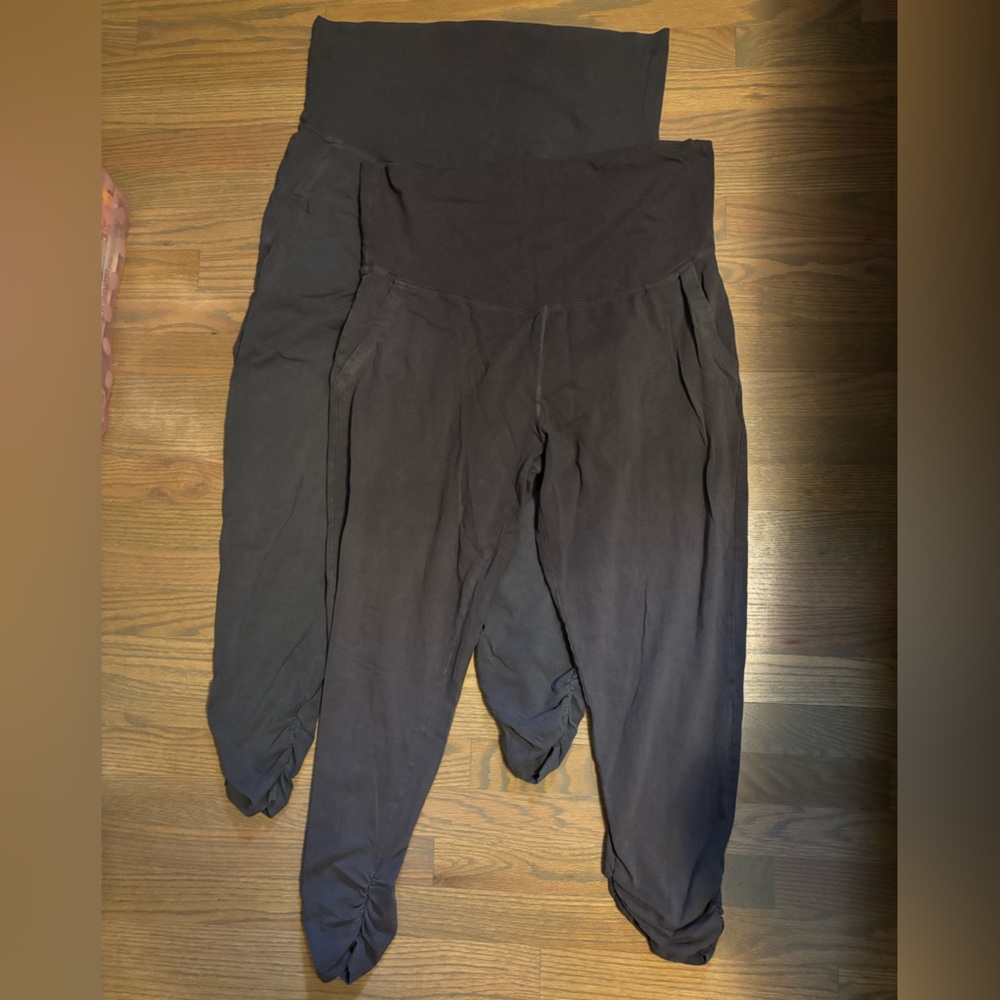 Pact Organic CottonXL Gray Maternity Sweatpants Lot of 2